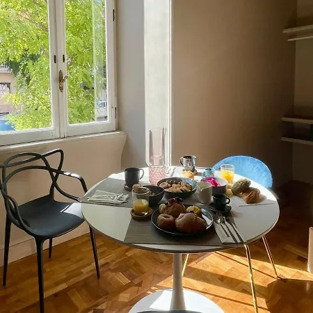 Πανσιόν Z-archsuites Urbs