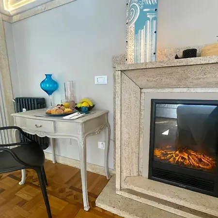 Pensión Z-archsuites Urbs Roma
