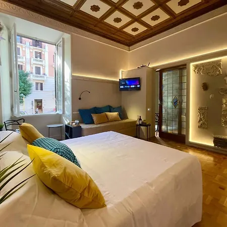 Z-archsuites Urbs Pensión *