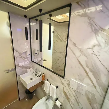 Z-archsuites Urbs Πανσιόν *