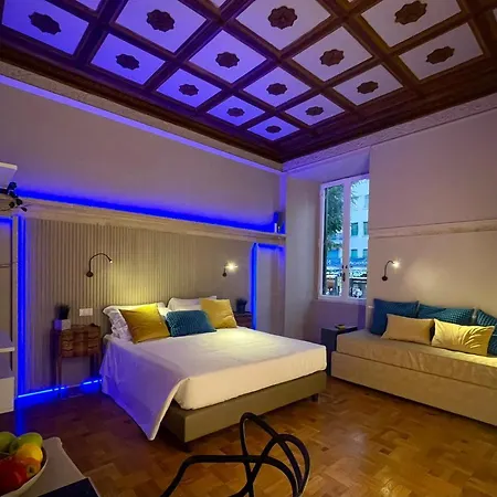 招待所 Z-archsuites Urbs 4*