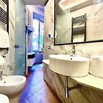 Z-archsuites Urbs Vendégház 4*